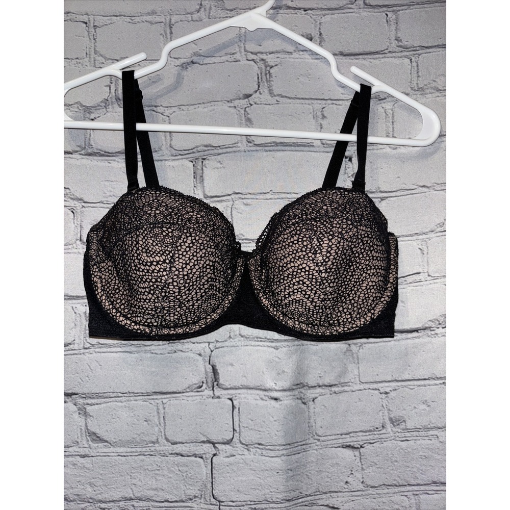 Victoria's Secret Very Sexy Black Fishnet Lace Balcanet Bra 36D
